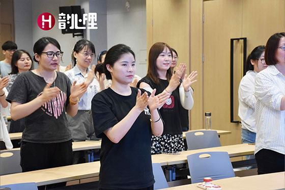 1751447993020089005.jpg 2.jpg